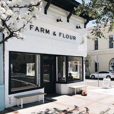 the front of a store that sells farm and flour