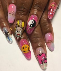 Nirvana Nails, 90s Nails, Set Nails, Dark Kawaii, Whirlpool Refrigerator, Refrigerator Water Filter, Dope Nails, Nails Magazine, Mani Pedi