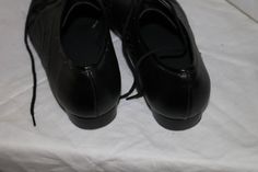 "Men's Vintage Very Fine Signature Dance Shoes by Dancesport. What a fashion for the ages! Material: Leather & Suede Colors: Black Size: 11 Measurements: Heel to Toe: 11.75 \" Heel Height: 1\" Ball Width: 4\" Condition: Gently Worn with some wear - see pictures Label: Very Fine Dancesport Shoes Signature 11" Formal Black Dance Shoes With Rubber Heel Cap, Fitted Lace-up Dance Shoes With Rubber Sole, Fitted Lace-up Dance Shoes With Leather Sole, Fitted Black Dance Shoes For Dance Class, Black Lace-up Formal Dance Shoes, Leather Lace-up Dance Shoes With Rubber Sole, Leather Round Toe Dance Shoes For Dance Class, Lace-up Leather Dance Shoes With Rubber Sole, Black Low-top Leather Dance Shoes