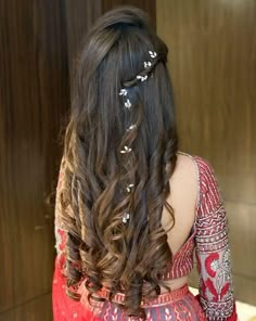 Hair Style On Saree, Engagement Hairstyles, Bridal Hair Buns, Open Hairstyles, Peinados Fáciles Para Cabello Corto, Front Hair Styles, Hair Up Styles, Mehendi Design