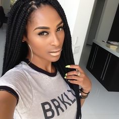 Factory direct wholesale!! http://www.latesthair.com/ Sale!! Human Hair Extensions,Virgin Brazilian Hair,Peruvian Hair,Malaysian Hair,Indian Hair,Ombre Hair,Lace Closure,Lace Wigs ect. Hairstyle Fancy, Box Braids Sizes, Hair Afro, Braid Hairstyle, African Braids Hairstyles, Hair Crush, American Woman, Twist Braids