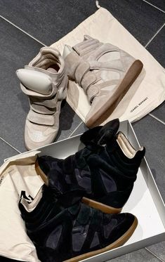 #marant Isabel Marant Style, Shoe Hacks, 00s Mode, Clothing Board, Marant Shoes, Young Money