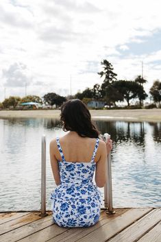 The Elizabeth tankini is like your most versatile white tank or tee-- it pairs well with all bottoms! With figure-flattering ruching, Elizabeth is our must-have tankini top designed to help you navigate the beach with ease. *RUNS SMALL. SIZE UP IF YOU ARE BETWEEN SIZES* 78% Regenerated Polyamide/ 22% Lycra Xtra Life. Removable soft pads with shelf bra. Fully lined (and not see-through) Hand wash. Made with love in the USA. Bottoms sold separately. BUST WAIST HIPS XXS 27-29 22-23 28-30 XS 30-32 24-25 30-32 S 33-35 26-27 33-36 M 36-37 28-29 37-39 L 38-39 30-31 40-42 XL 40-42 32-34 42-44 1X 43-45 35-37 45-47 Jessica Rey, Swimming Classes, Vintage Swimsuit, Modest Swimsuits, Modest Swimwear, White Swimsuit, Tankini Swimsuits, Kids Swimming, Tankini Top