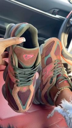 @jus6teen  follow for more <3 New Balance Outfit Women Street Styles, Nb Sneakers, New Balances, Pretty Sneakers, New Balance Outfit, Kicks Shoes, Shoes Outfit Fashion