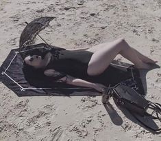 Spooky Beach Aesthetic, Emo Beach Aesthetic, Gothic Beach Aesthetic, Goth At The Beach, Gothic Beach Outfit, Goth Summer Aesthetic