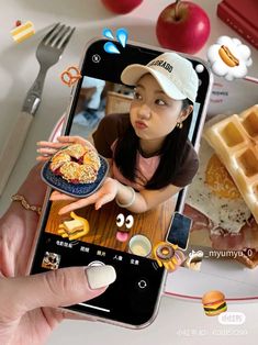 How To Edit Food Photos, Food Pics Instagram Story, Aesthetic Ig Stories Ideas, Insta Post Ideas Creative, Photo Dump Story Ideas, Creative Ig Post, Food Pics Instagram, Aesthetic Food Instagram Story, Food Story Instagram Ideas