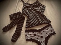 Goth Pjs Pajama, Egirl Pajamas, Emo Pyjamas, Emo Pajamas Aesthetic, Cute Goth Pajamas, Sleeping Clothes Aesthetic, Dark Pajamas Aesthetic, Sleeping Outfits Aesthetic, Grunge Pajamas Aesthetic