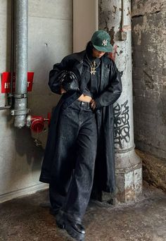 Streetwear Photoshoot, Aesthetic Outfit Ideas, Modesty Fashion, Streetwear Aesthetic, Fire Fits, Streetwear Fashion Women, Mode Inspo, Edgy Outfits, Fashion Killa