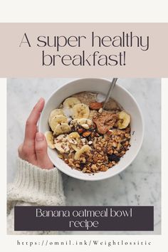 Both oatmeal and bananas contain soluble and insoluble fiber, each of which helps you maintain proper bowel health. Soluble fiber also helps lower your cholesterol level, so increasing the amount in your breakfast by adding a banana to your oatmeal is a healthy choice. #breakfast #weightloss #bananaoat #healthandfitness#healthyeating #diet #oats Banana Oatmeal Recipe, Best Low Carb Recipes, Vegan Milk, Keto Food List, Keto Foods, Idee Pasto Sano, Diet Keto, Oatmeal Recipes, Keto Dessert Recipes