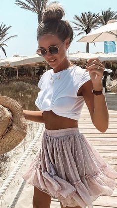 ☆ pin/insta: chelleraejo || Obx Outfits, Fashion Crop Tops, Yacht Week, 2023 Mood, Character Clothes, Cooler Style, Insta Ideas, Simple Summer, Trip Outfits