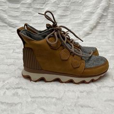 Sorel Kinetic Caribou Waterproof Boots Women’s 5 Like New Condition - No Tears Or Rips See All Photos Boots In Photos Is The Exact Pair You Are Purchasing Please Ask Questions Before Purchasing Smoke Free Home Sorel Kinetic Caribou, Waterproof Boots Women, Photo Boots, Sorel Kinetic, Womens Waterproof Boots, Sorel Womens, Sorel Shoes, Boots Women, Waterproof Boots