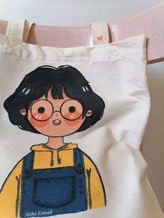 Diy Tote Bag Design, Handpainted Tote Bags, Canvas Bag Design, Sac Diy, Diy Bag Designs, Canvas Painting Designs, Cute Doodles Drawings, Arte Sketchbook