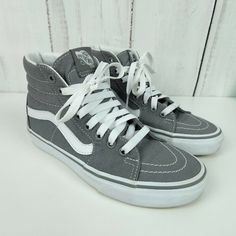 Vans Sk8-Hi - Gray Canvas Retro High Top Skate Shoes Women's Size 6 / Mens 4.5 Worn Once Close To New Vans High Tops Grey, Gray Lace-up Vans Sneakers, Gray Vans Skate Shoes With Round Toe, Gray High-top Canvas Shoes With Laces, Vans Hightop, Skater Vans, Close To, Grey Vans, Vans Skate