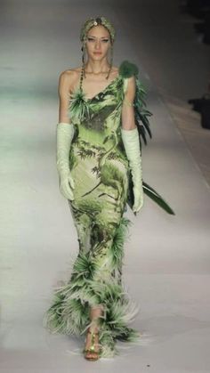 Burnt Norton, 2003 Fashion, Plant Fashion, 2003 Runway, Paul Gaultier Spring, Fashion 2000s, Runway Outfits, Beadwork Embroidery, Fairy Fashion