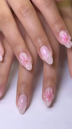 French Tip Nails Coffin, Nails Watercolor, Pearl Manicure, Nails Cow Print, Almond Nails Short, Nails Ombré, Mc Nails, Watercolor Nails, Glazed Donut Nails