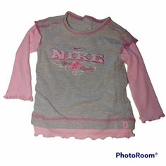 Nike Toddlers Girls Pink Top Casual Active Wear School Play Tee Size 18M. Pink Nike Long Sleeve Tops, Nike Pink Long Sleeve Tops, Pink Long Sleeve Nike Tops, Vintage Nike Cotton Tops, School Play, Pink Top, Top Casual, Pink Tops, Pink Girl