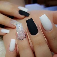 Coffin Art, Black And White Nail Designs, Nails Grunge, 2019 Nails, Coffin Nails Matte, Milky Nails, White Acrylic Nails, Grunge Nails, White Nail Designs