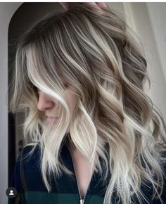 Dark Roots Blonde Hair Balayage, Intricate Hairstyles, Ash Blonde Balayage, Hair Adviser, Dark Roots Blonde Hair, Dark Blonde Hair