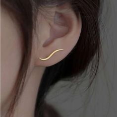 Earring’s-Gold Tone Ear Cuff Earrings, Climbing Gold Check Stud Earrings Nwt. Tray 51. Climbing Earrings, Ear Crawler, Ear Climbers Earrings, Ear Climber, Simple Stud Earrings, Ear Climbers, Climber Earrings, Ear Cuff Earings, Summer Earring