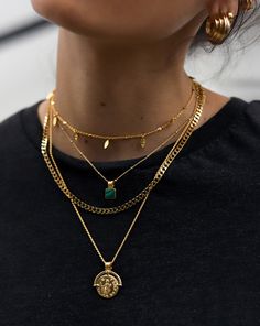 Lucy Williams, Malachite Necklace, Coin Necklace, Jewelry Trends