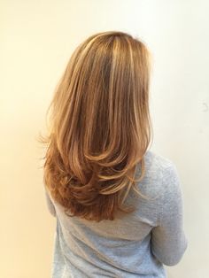 Straightened Layers, Shoulder Length Blonde Hair Straight, Choppy Long Layers, Short Honey Blonde Hair, Long Layers Curtain Bangs, Braided Pixie, Bun Sleek, Layers Medium Hair, Rounded Layers