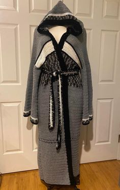 Handmade crochet full length sweater coat. Style: Kozy Kimono.  Made to order. Maxi Sweater, Crochet Maxi, Coat Style, Pullover Outfit, Womens Sweaters, Sweater Coat, Sweater Coats, Handmade Crochet, Sweater Outfits