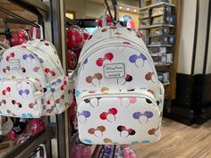 Disneyland Ideas, Loungefly Mini Backpack, Cute Disney Outfits, Disney World Pictures, Disney World Vacation Planning