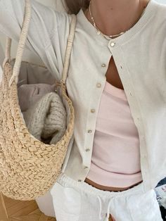 #aesthetic #pink #scandinavian Girly Summer Outfits Aesthetic, Scandi Aesthetic Outfit, Danish Pastel Aesthetic Outfits, Scandi Summer Outfit, Bold Clothing, Look Legging, Skandinavian Fashion, Fall Fit, Looks Party