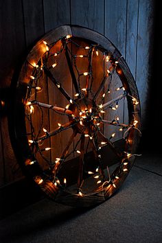 Patio Lights String Ideas - Discover thousands of brands and amazing products, all designed for the modern shopper like YOU. Check It Out Now! Roda Gerobak, Deco Champetre, Wagon Wheels, Old Wagons, Barn Dance, Barn Wedding Decorations, Diy Outdoor Decor, Cowboy Christmas