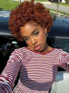 Big Chop Natural Hair, Short Dyed Hair, Natural Hair Short Cuts, Quick Natural Hair Styles, Ginger Hair Color, Dyed Hair Inspiration, Dyed Natural Hair, Hairdos For Curly Hair, Natural Hair Styles Easy