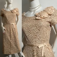 "Stunning 1950s peachy cream colored wiggle dress with large satin rosettes corsage and satin bow on waist. Perfect dress for a wedding event.  Dress is fully lined and closes in the back with a metal zipper.  Label: STYLED BY WELL MADE/ UNION LABEL. Very good vintage condition, some very small faint spots on bottom of rosettes. Bust 36\" Waist 26\" Hips 38\" Length 43\" Bodice length 15\"" Vestidos Pin Up, Styled By, Event Dress, Cocktail Wedding, Vintage 1950s Dresses, 1980s Dresses, Pin Up Dresses, Wedding Bridal Party, Burgundy Lace