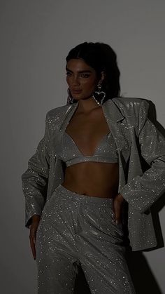 Sequins Pants Outfit, Statement Outfit, New Years Outfit, Eve Outfit, Woman Suit Fashion, Stylish Party Dresses