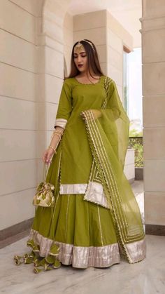 Kurta Skirt, Lehenga Designs Simple, Pakistani Fancy Dresses, Simple Pakistani Dresses, Designer Dresses Casual, Stylish Party Dresses, Fancy Dress Design, Stylish Dress Book, Stylish Dresses For Girls