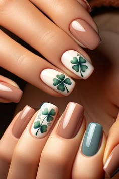 15 St. Patrick’s Day Nail Art Ideas to Celebrate the Irish Holiday Nails Sophisticated, St Patricks Nail Designs, Patrick Day Nails, Patrick Nails, Shamrock Nails, Irish Nails, Nail Polish Combinations, Saint Patrick Nail, St Patrick's Day Nails