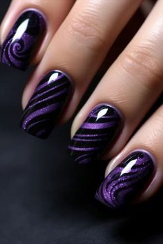 Dark Purple Nail Designs, Interesting Nails, Black And Purple Nails, Ongles Gel Violet, Purple Nail Art Designs, Purple Gel Nails, Dark Purple Nails, Black Halloween Nails, Purple Glitter Nails