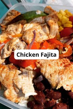 This Chicken Fajita are perfect meal. It is juicy, flavorful and is loaded with a ton of colorful veggies. Tap to check out the ingredients here! Paleo Pork, Chicken Fajita, Easy Homemade Recipes, Grilled Chicken Recipes, Beef Dinner, Chicken Fajitas, Baked Chicken Recipes, Asian Dishes, Easy Chicken Recipes