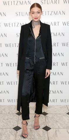 Gigi Hadid Just Introduced Us to the Pajama Jumpsuit and We're Hooked from InStyle.com Kendall Jenner Pajamas, Layered Outfit Ideas, Pajama Pants Outfit, Winter Layering Outfits, Layered Outfit, Alt Clothing, Pajama Outfit, Winter Pants Outfit