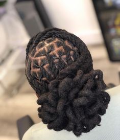 Low Bun Loc Styles, Twist Loc Styles, Braided Loc Updo, Dreadlocks Hairstyles For Ladies, Paprika Hair Color, Blue And Black Braids, Black Braids Hairstyles, Girl Locs, Loc Bun