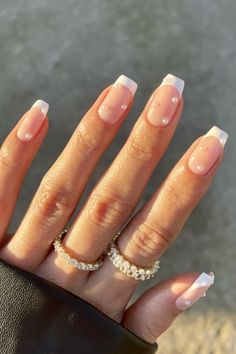 Nagellack Trends, Short Fake Nails, French Tip Acrylic Nails, Pearl Nails, Stick On Nails, Prom Nails, French Tip Nails, Square Nails