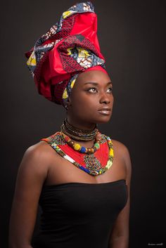 #africanqueen #blackgirlrock #Moussor #wraps #Lucianocutulle #Studiovudoeil Photo: Luciano Cutullé - Metz African Faces, Afro Jewelry, Swahili Fashion, African Hair Wrap, African Outfits, African Traditions, Ghanaian Fashion, Dior And I, Nigerian Styles