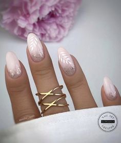 Almond Acrylic Nails Designs, Shellac Nail Designs, Short Gel Nails, Fall Gel Nails, Nails Now, French Nail Designs, Nail Colours, Shellac Nails