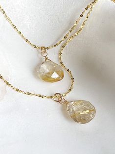 Rutilated Quart on 18k Gold Vermeil Chain - Etsy Crystal Necklaces, Delicate Jewelry, Rutilated Quartz, Silver Pieces, Gold Gold, Gold Plated Sterling Silver, Unique Patterns, Gold Vermeil, Crystal Necklace