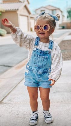 Fashion Baby Girl Outfits, Toddler Girl Style, Baby Outfits, Stylish Kids, Toddler Girl Outfits