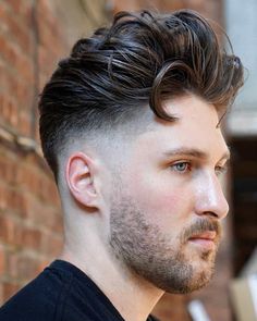 This haircut was included in 15 Long Hair Fade Hairstyles For Men That Look Effortlessly Cool. See more men's hairstyles at MensFlair.com Medium Length Mens Hairstyles, Hipster Haircuts, Hipster Haircuts For Men, Pompadour Fade, Hipster Haircut, Growing Your Hair Out