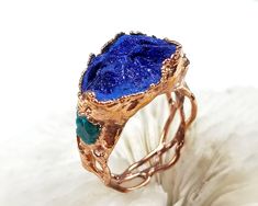 DETAILS  ★ US size: 9 3/4; ★ British: T 1/4; ★ Inside diameter: 19.62mm; ★ Inside circumference: 61.64mm; ★ Azurite crystal cluster ★ Special braided ring band ★ Electroformed and electroplated with copper ★ Naturally oxidized ★ Coated with protective lacquer to protect patina layer and to reduce chance of finger staining (green fingers) ★ What you see is what you get ★ International Shipping available worldwide! ★ Gift ready packaging Electroformed Jewelry is the combination of art and science. Handmade Emerald Ring Gift, Unique Blue Crystal Ring For Anniversary, Braided Ring Band, Hair Decor, Copper Design, Braided Ring, Electroformed Jewelry, Art And Science, Precious Jewels