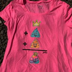 Nwot Justice Pink Emoji Tee. Size 20 Pink Graphic T-shirt For Playwear, Pink Graphic Print T-shirt For Playwear, Spring List, Pink Emoji, Justice Clothing Outfits, Justice Store, Summer List, Shopping Haul, Justice Clothing