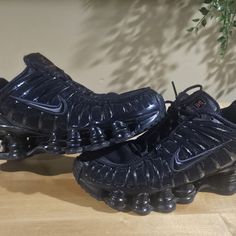 This Item Is In Excellent Condition... Nike Shox Tl, Nike Shox Shoes, Nike Shox, Shoes Nike, Nike Black, Men's Nike, Black Nikes, Nike Men, Nike Shoes