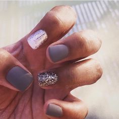 Emmadoesnails gel gels gel polish gel mani nails nail art short nails nail design cute nails fall nails short nails gray nails taupe nails winter nails glitter nails Winter Shellac, Nail Art Short Nails, Nail Art Short, Mani Nails, Cute Nail Colors, Gel Mani, Nails Winter, Gray Nails, Hair Skin Nails