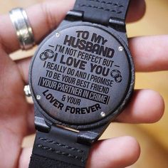 Birthday Presents For Dad, Diy Christmas Gifts For Family, Wooden Watches For Men, Diy Gifts For Boyfriend, Presents For Dad, Bodo, Family Christmas Gifts, Boyfriend Anniversary Gifts, Wooden Watch