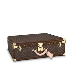 LOUIS VUITTON® - Alzer 70 - Vuittonite Cap Reference, High Fashion Brands, Brands Bags, Louis Vuitton Trunk, Bag And Shoes, Louis Vuitton Store, Round Leather, Brown Women, Women Travel